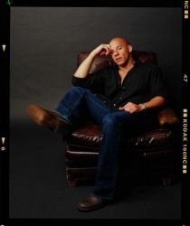 Вин Дизель (Vin Diesel) photoshoot (21xUHQ) 890637517895203