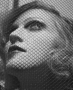 Мадонна (Madonna)  Craig Mc Dean Photoshoot for Vanity Fair, 2002 - 22xHQ Ec06ee517904486