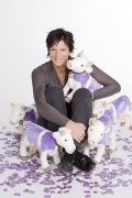 Мария Хёфль-Риш (Maria Hoefl-Riesch) Milka Promoshoot - 15xHQ C6cd8d518034552