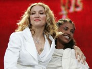 Мадонна (Madonna) performing at LIVE 8 London, 8 July 2005 + promoshoot with Bob Geldof - 15xHQ E1822e518056304
