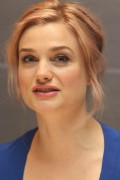 Элисон Судол (Alison Sudol) 'Fantastic Beasts And Where To Find Them' Press Conference (New York, 06.11.2016) Ae8e64518204574