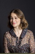 Эмилия Кларк (Emilia Clarke) 'Me Before You' press conference in London (May 27, 2016) (8xHQ) 9339a5518319769