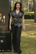 Лаура Хэрринг (Laura Harring) Ghos Son photocall in Italy (7xHQ) 7e7063518324114