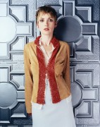Вайнона Райдер (Winona Ryder) Premiere UK Magazine Photoshoot 1999 - 4xUHQ 98ea3b518595374