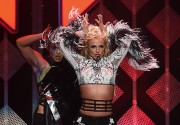 Бритни Спирс (Britney Spears) Performing At 102.7 KIIS FM's Jingle Ball In Los Angeles, 02.12.2016 - 149xHQ 11d2b7518667849