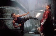 Уличный боец / Street Fighter (Жан-Клод Ван Дамм, Jean-Claude Van Damme, Кайли Миноуг, 1994) Fdc76b518706889