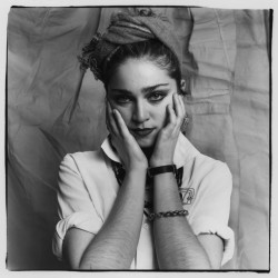 Мадонна (Madonna)  Laura Levine Photoshoot 1982 - 6xHQ 494ed6518832645