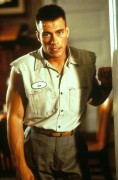 Универсальный солдат / Universal Soldier; Жан-Клод Ван Дамм (Jean-Claude Van Damme), Дольф Лундгрен (Dolph Lundgren), 1992 - Страница 2 E98fd7518906172