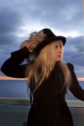 Стиви Никс (Stevie Nicks) 2011-01-02 by Kristin Burns for 'In your Dreams' (3xHQ) Db8df9519223951