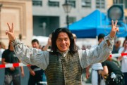 Джеки Чан (Jackie Chan) 06.05.2003 в Берлине показ фильма "Вокруг света за 80 дней" (27xHQ) 21a8ae519261861