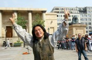 Джеки Чан (Jackie Chan) 06.05.2003 в Берлине показ фильма "Вокруг света за 80 дней" (27xHQ) F9fc28519261895