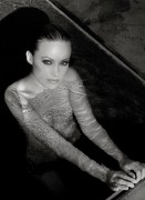 Оливия Уайлд (Olivia Wilde) photoshoot by Lance Staedler, 2007 (29xНQ) F1879c519807243