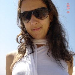 Photo amateur de sexe 8433 – Bombshell Bi-Girl Janina