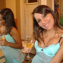 Photos sexe amateur8786 – Naughty Helena *HOT*